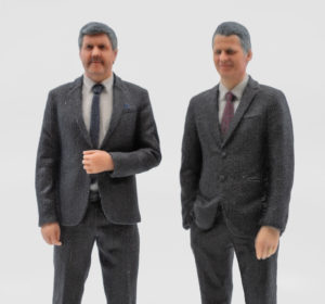 <span>Raiffeisen</span><i>→</i>